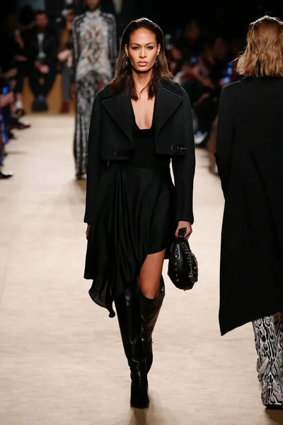 Look 9